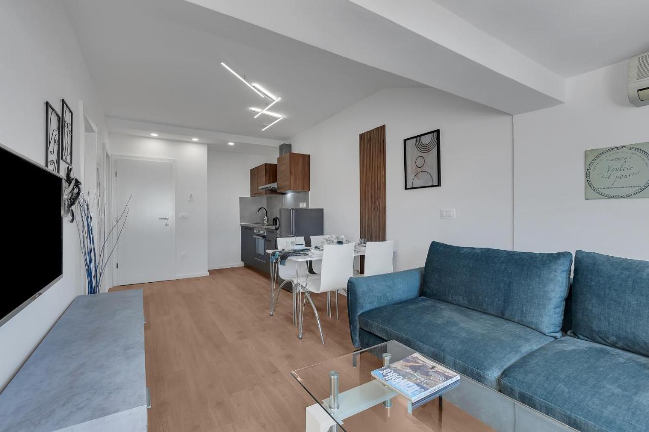 Rafael Apartamento Makarska Exterior foto