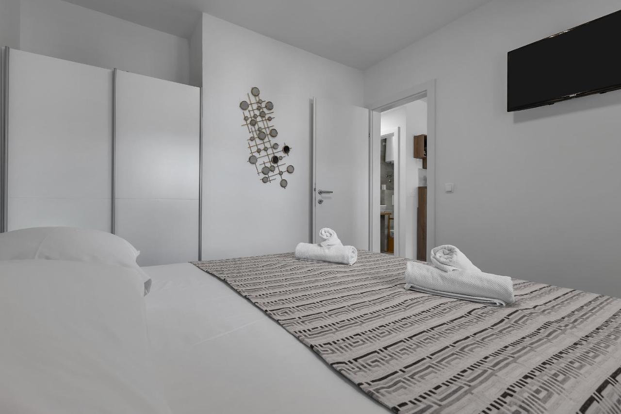 Rafael Apartamento Makarska Exterior foto