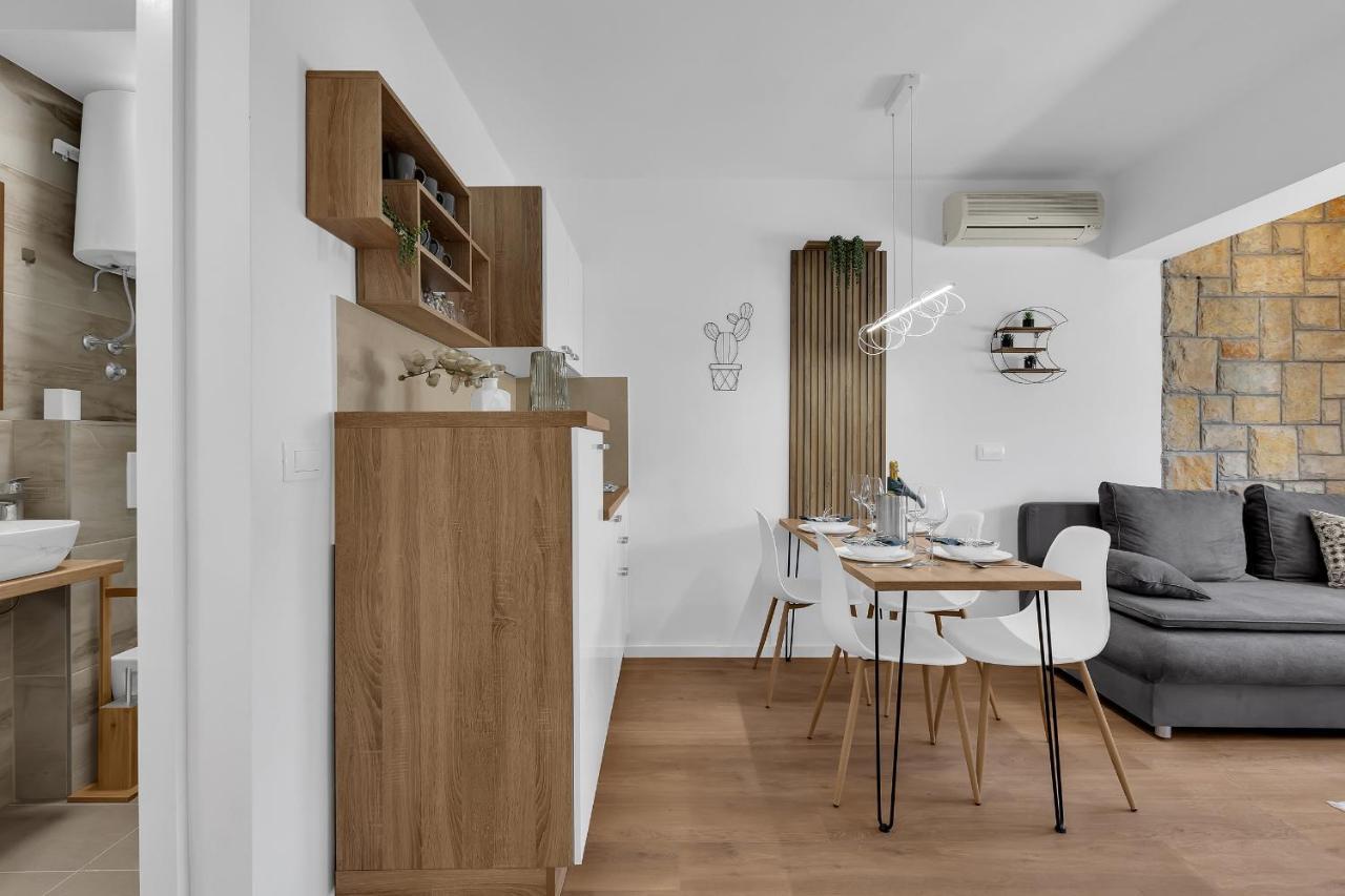 Rafael Apartamento Makarska Exterior foto