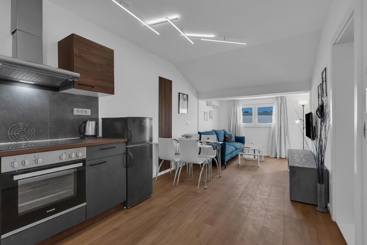 Rafael Apartamento Makarska Exterior foto